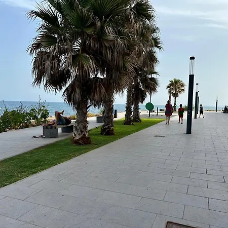 Amazing 3 Bedrooms With Pool Next To The Sea Torrevieja